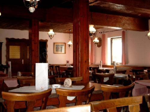 Gasthaus Mooshaeusl Hebertshausen Eksteriør billede